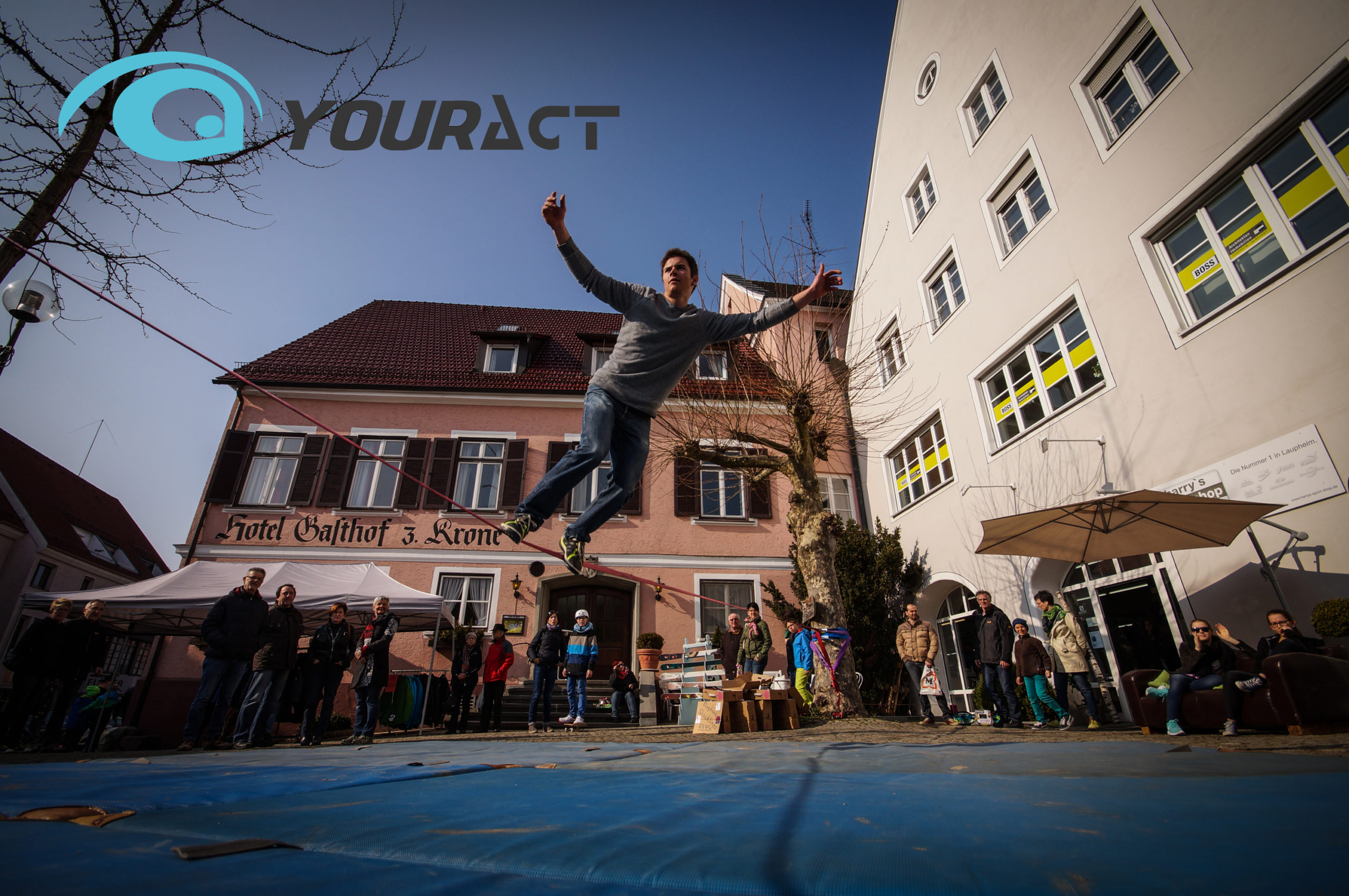 Promotion Shooting: Dynamische Bewegungsfotos in urbaner und natürlicher Umgebung – Balance, Style & Markenenergie.