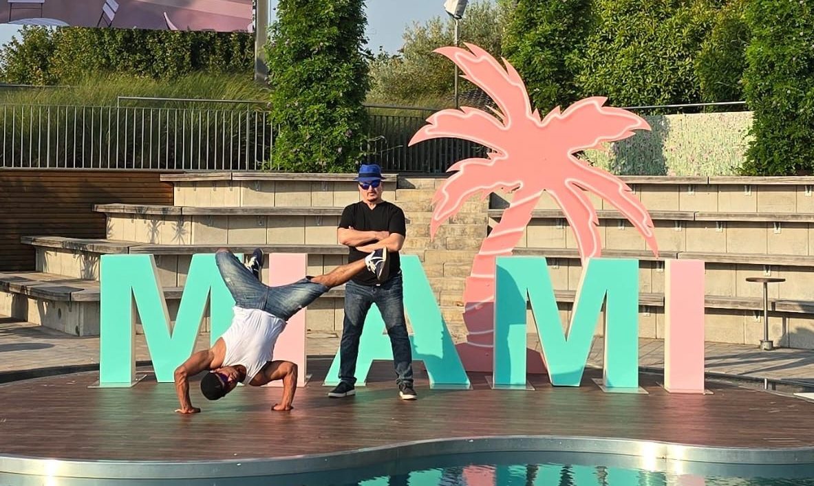 Breakball® Performance im ZDF-Fernsehgarten – Fabricio von YOURACT bei Miami Vibes 2025 in action, geplant mit Worldrecord Agency